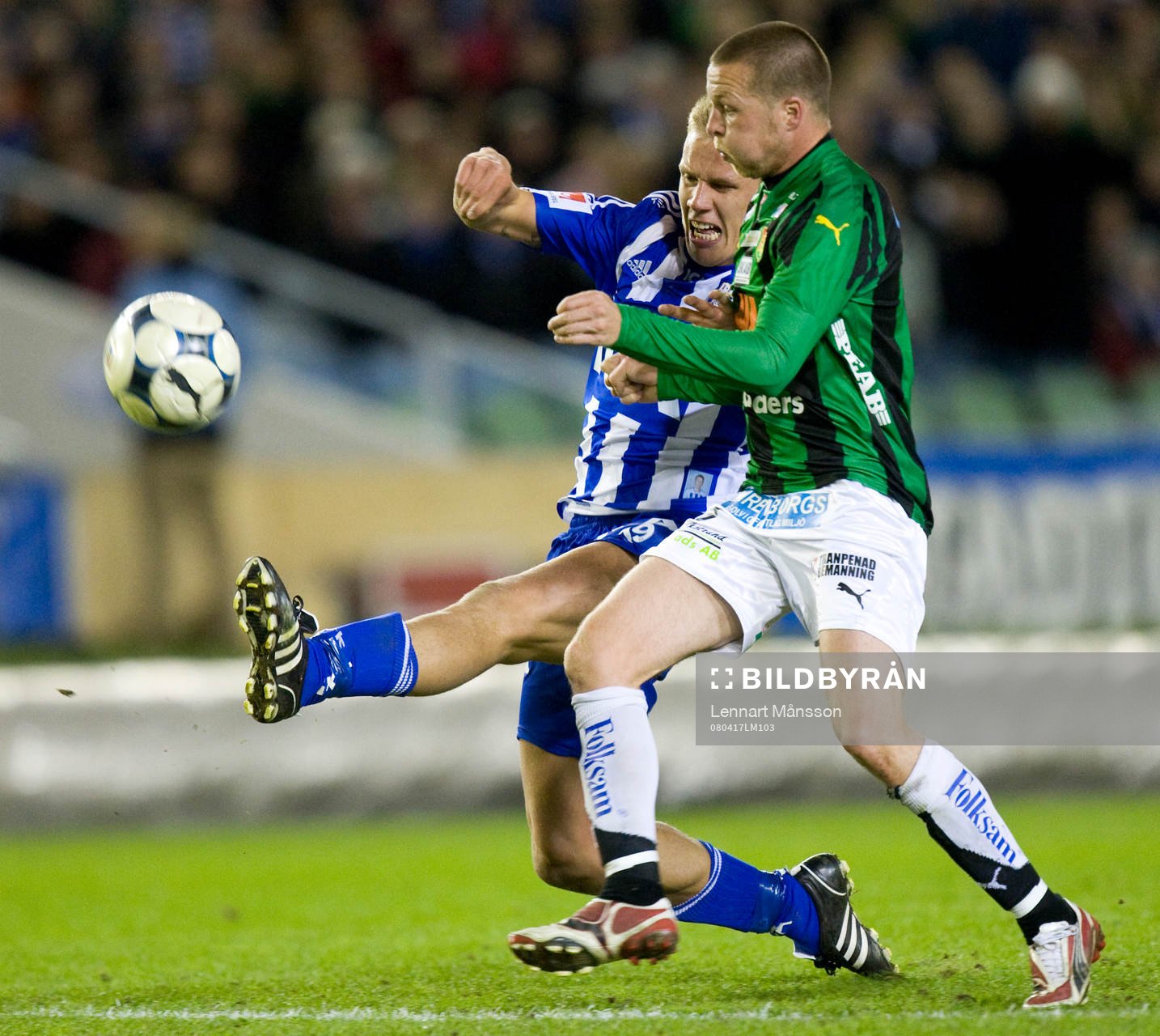  Pontus Wernbloom har här en jättechans, Jonas Lundén kan ej stoppa.
