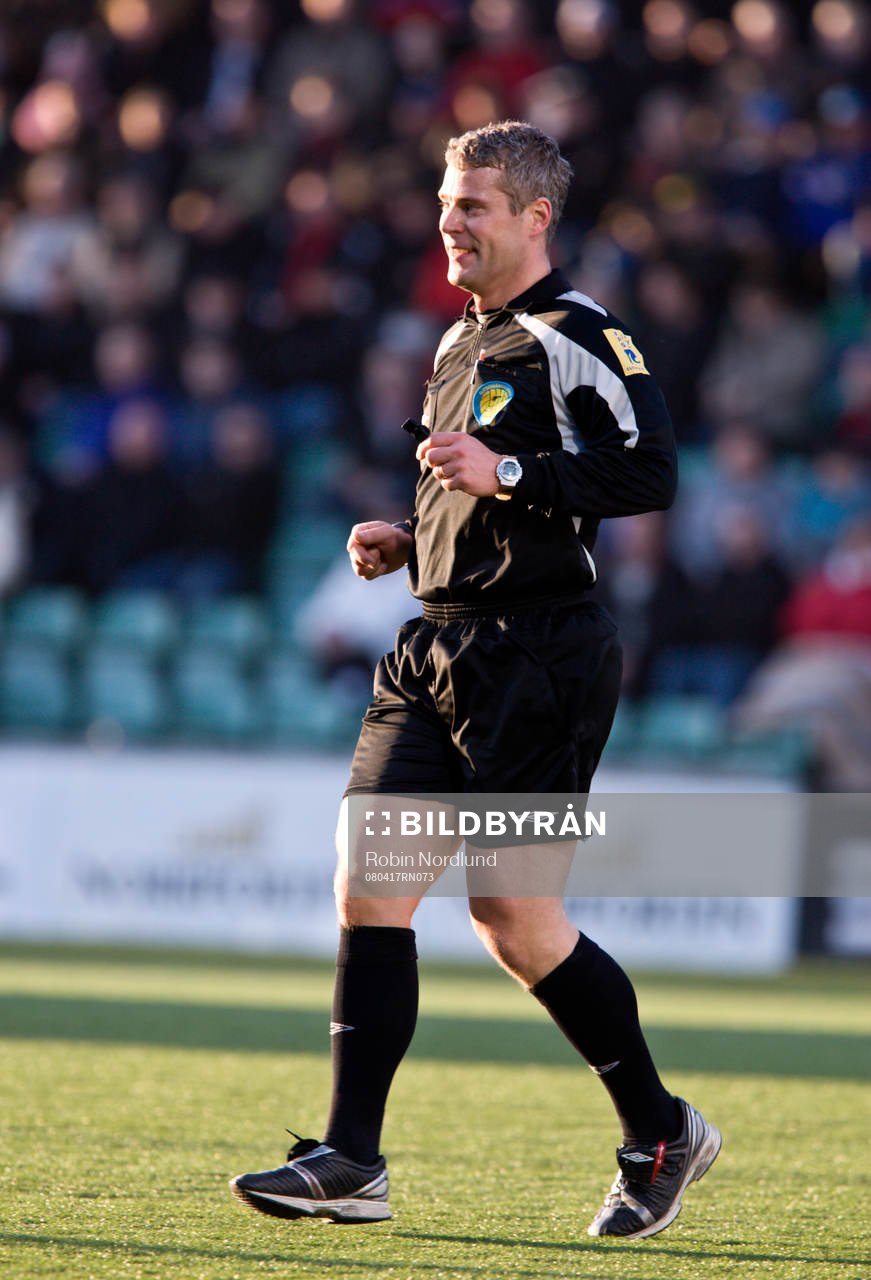 Tobias Mattsson, Domare Huvuddomare