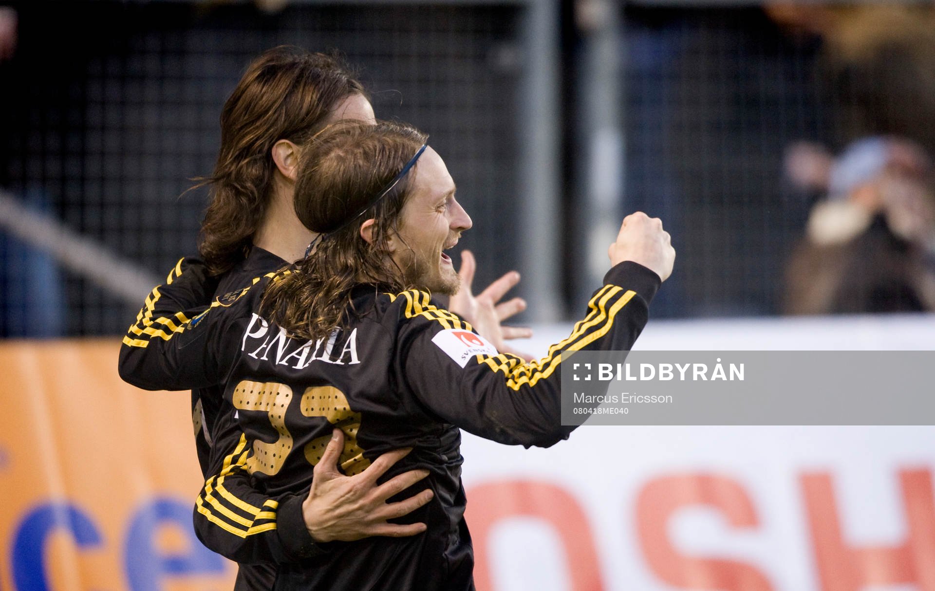 Iván Óbolo, och Mats Rubarth, AIK, jubel