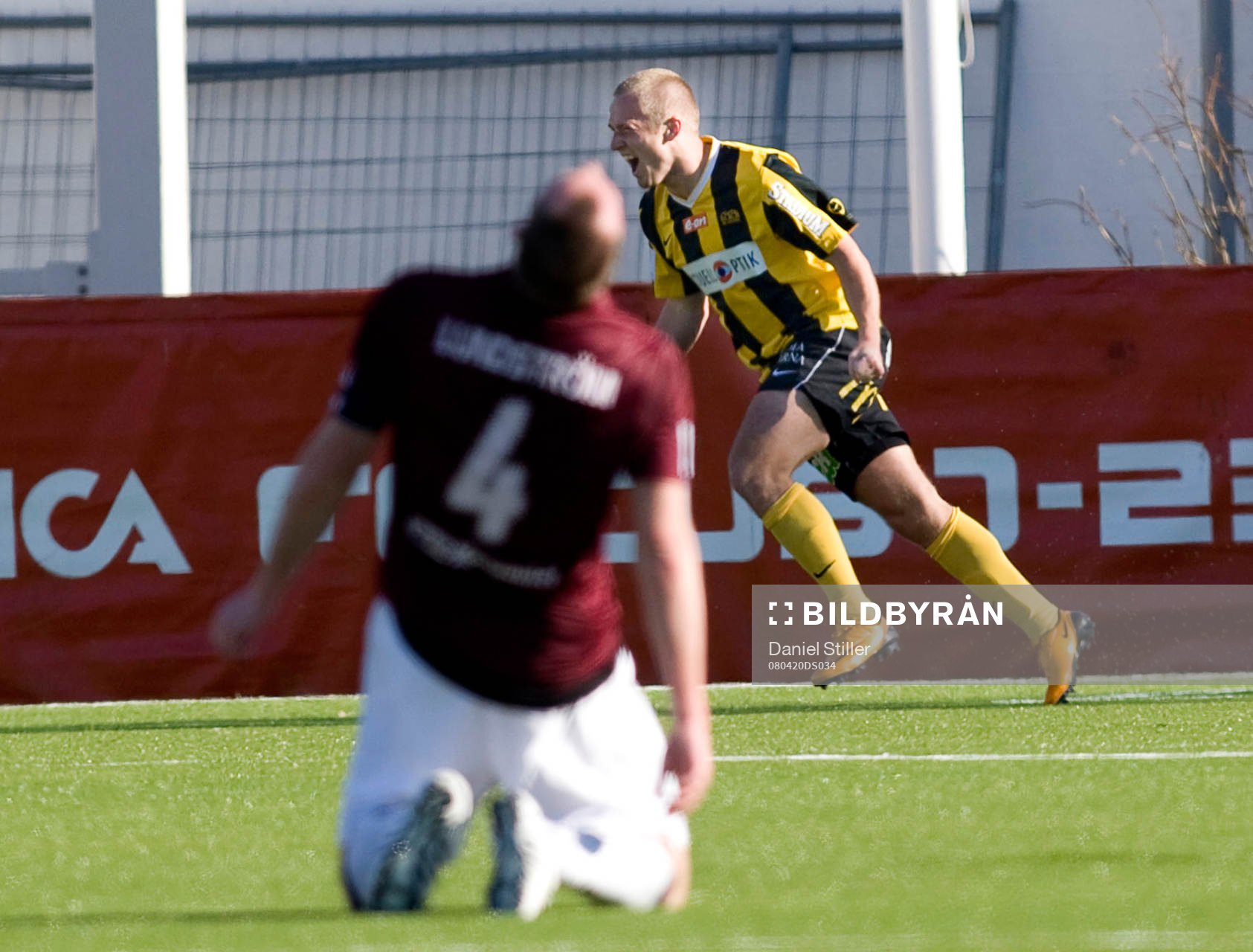 Daniel Larsson, Häcken. Mattias Lundström, Qviding