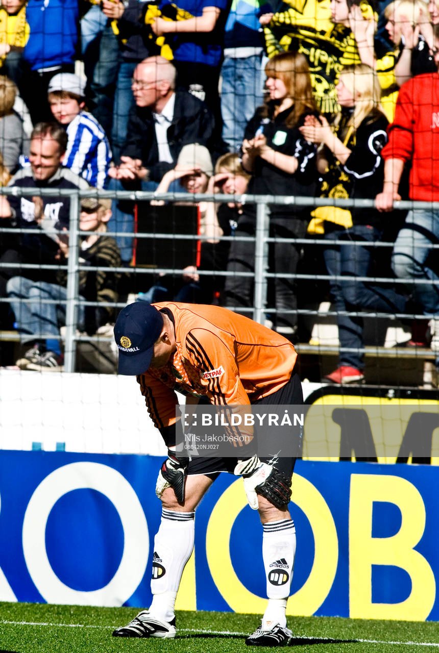 Fredrik Sundfors, målvakt, Sundsvall, gjorde en riktig