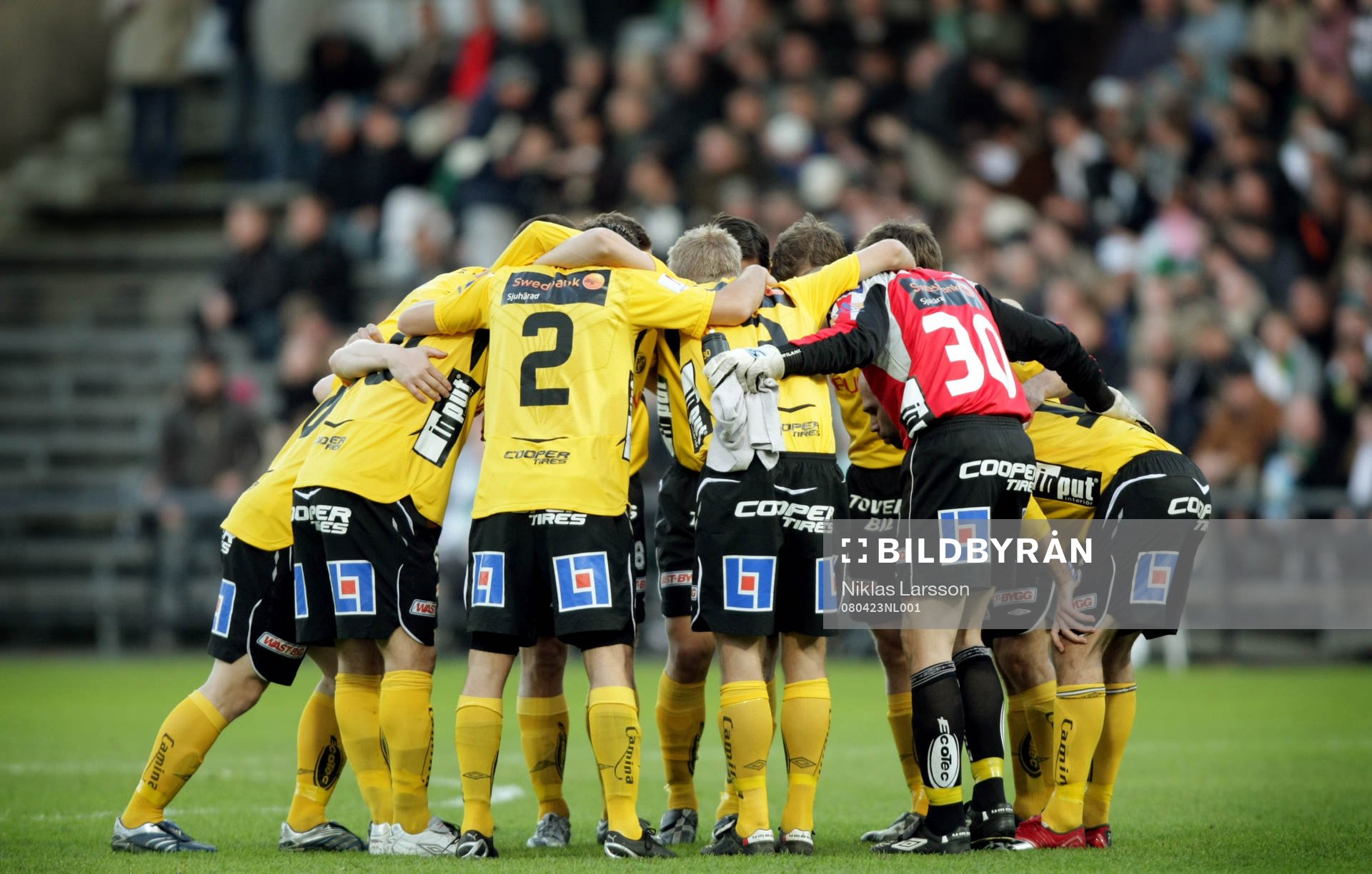Hammarby möter Elfsborg på Söderstadion. Elfsborg kör ett peptalk innan avspark. Uppladdning, genrebild, 