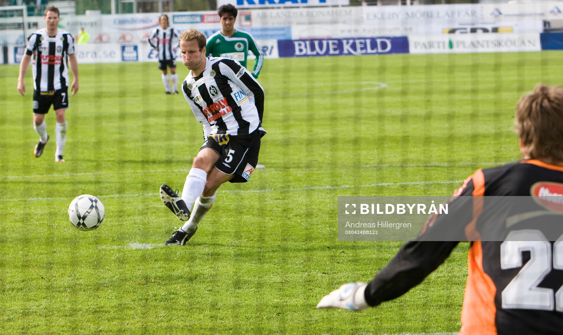 straff, Mikael Dahlgren