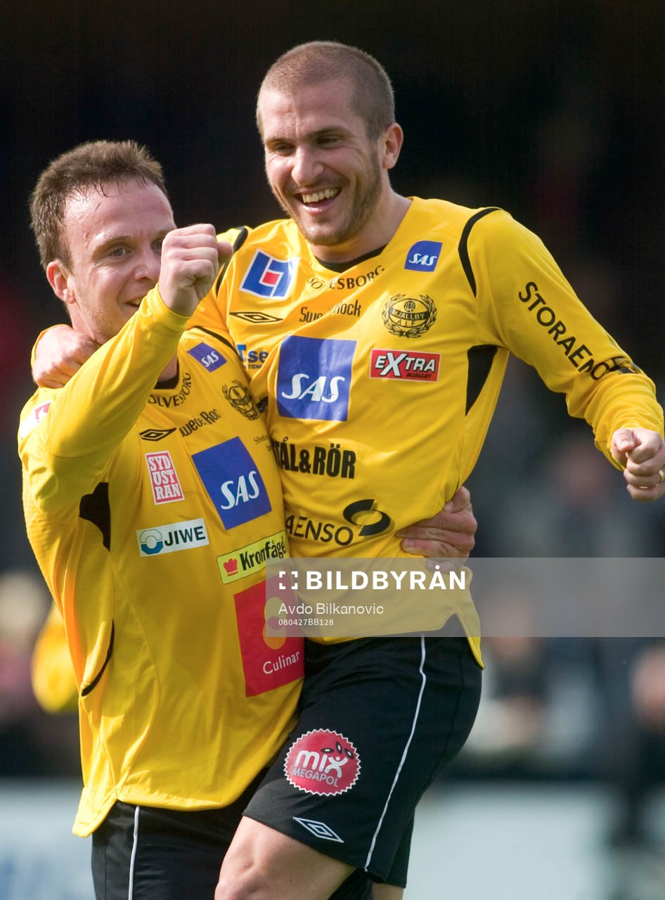 Johan Svensson och  Marcus Ekenberg, Mjällby, jubel