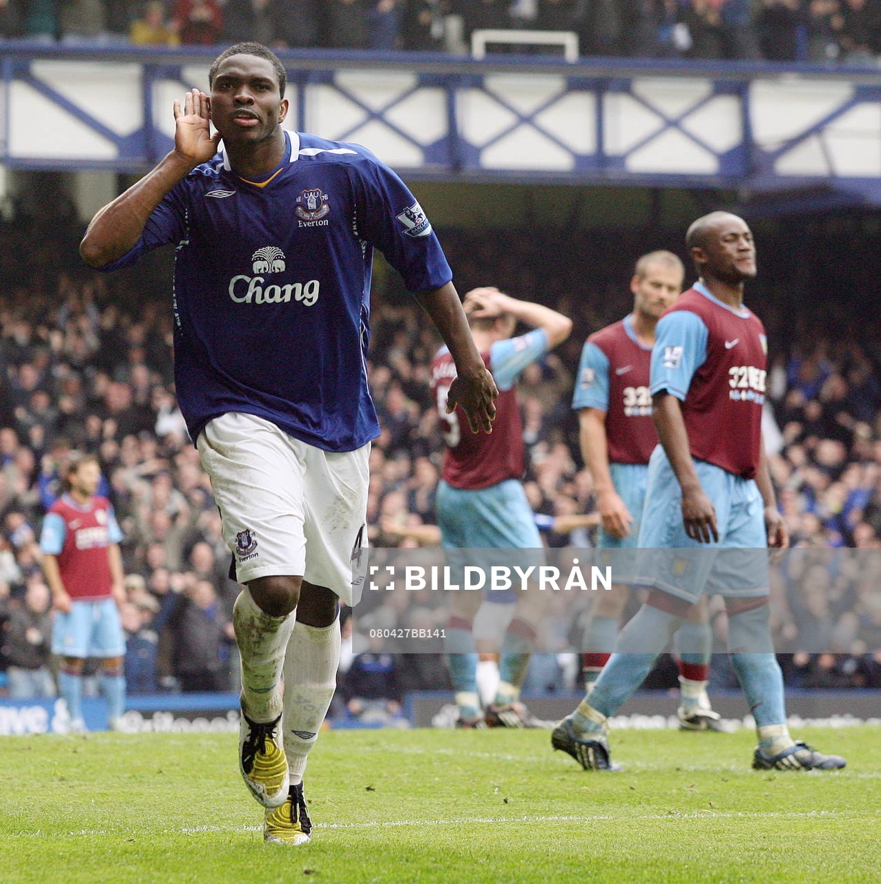  Joseph Yobo, Everton (Jubel)