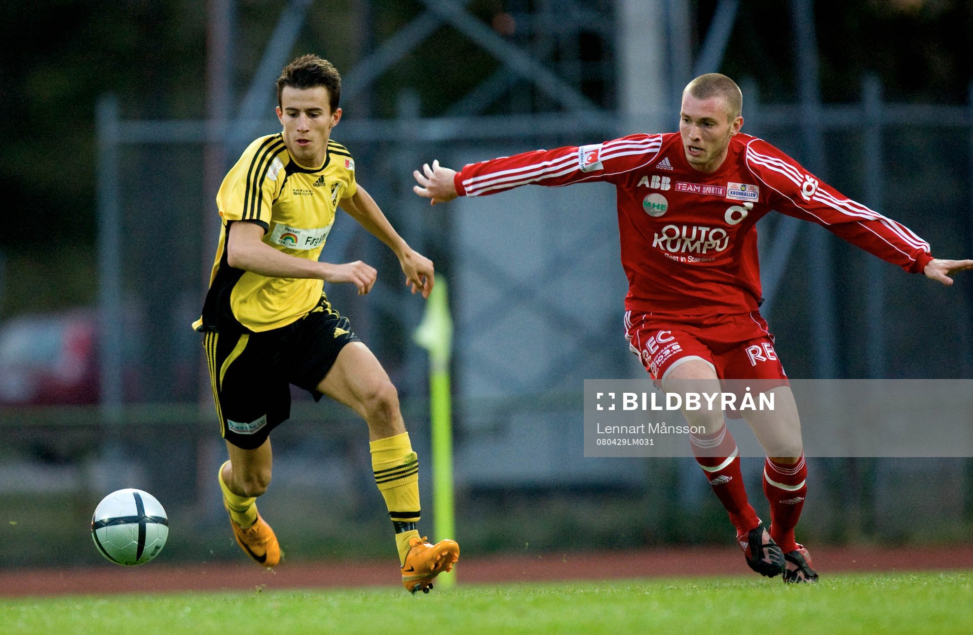  Fisnik Alaj, Hässleholm och Magnus Tapper, Degerfors.
