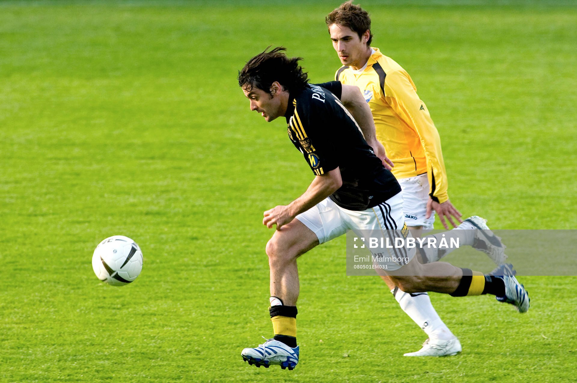 Lukas Valdemarin, AIK och Philip Milenkovic, IFK Malmö