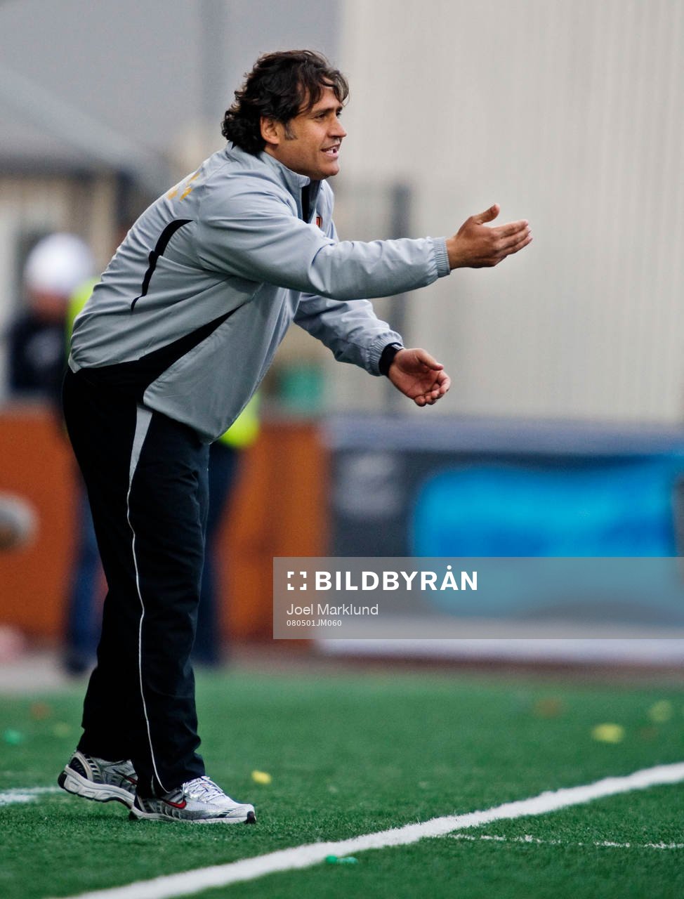 Özcan Melkemichel, tränare, Syrianska
