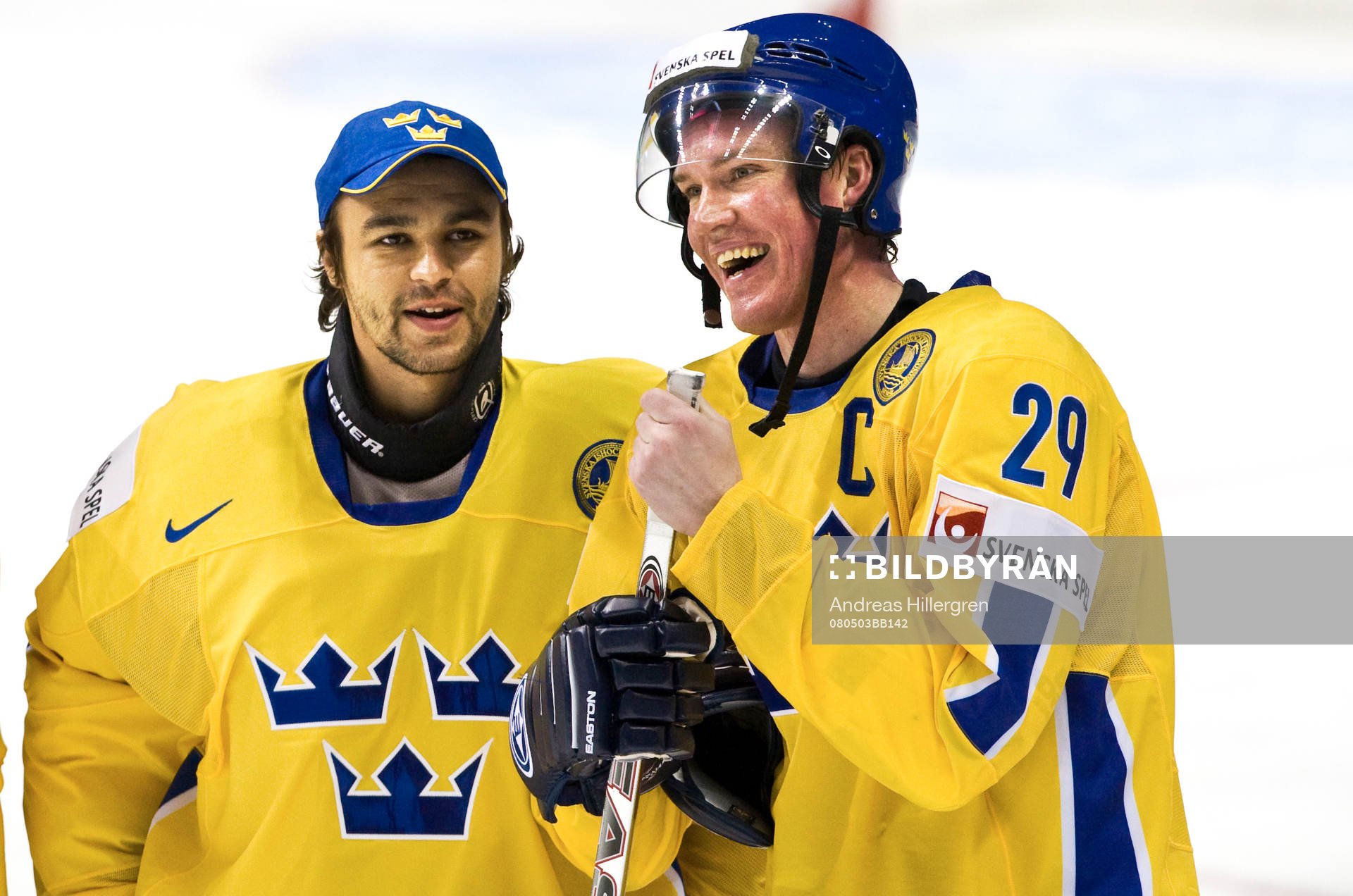 Stefan Liv, målvakt och Kenny Jönsson