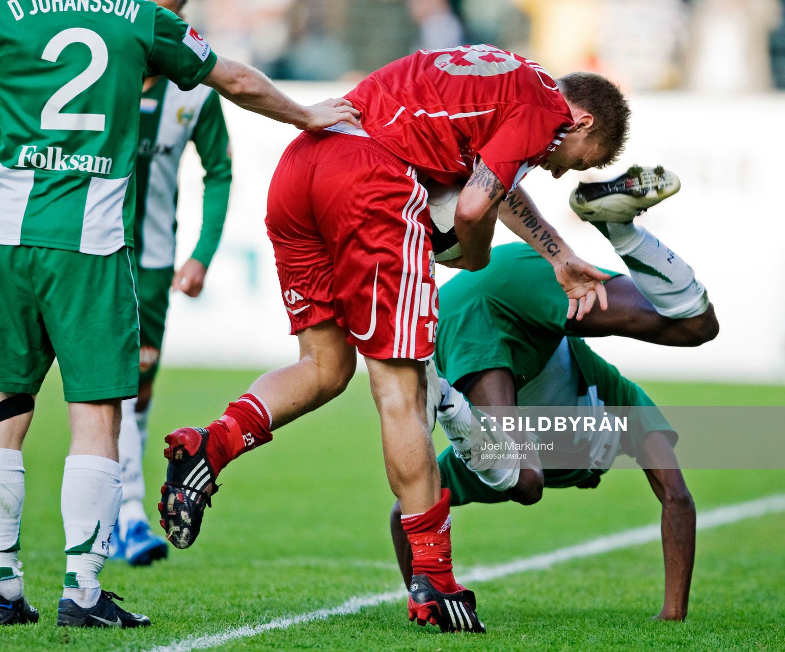 Pontus Wernbloom, Göteborg, får José Monteiro de Macedo,