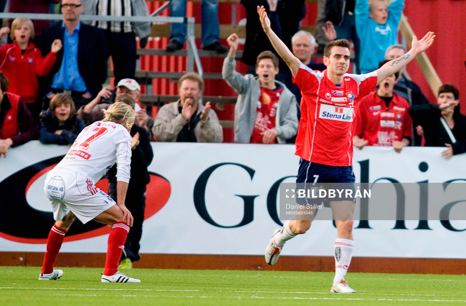 Björn Anklev gör 2-0 till Örgryte, jubel. Markus