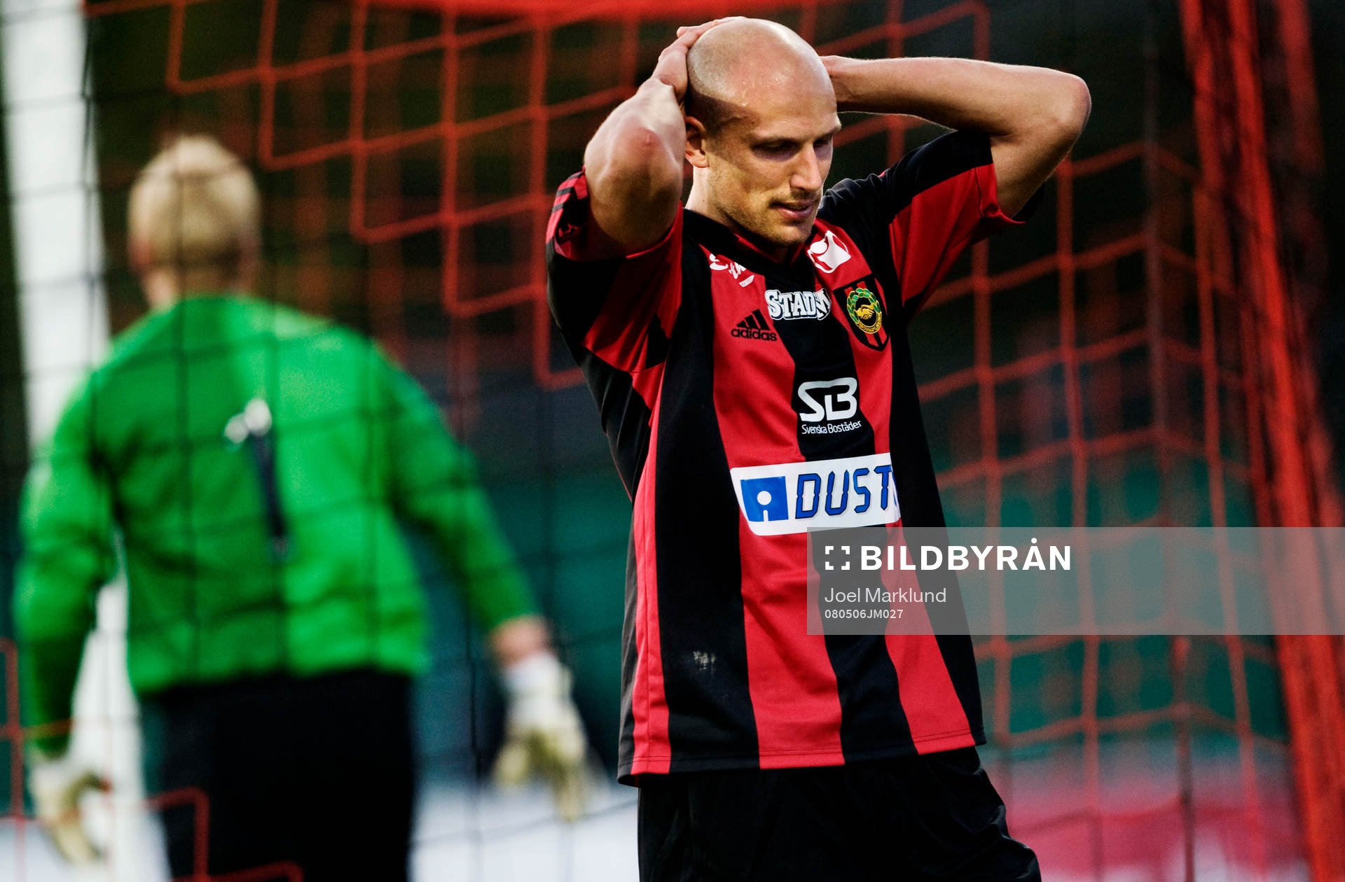 Erik Pilfalk, Brommapojkarna, depp