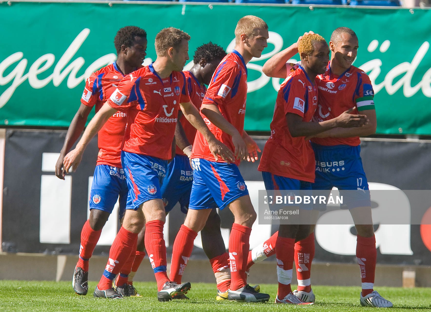 René Makondele klappas om
