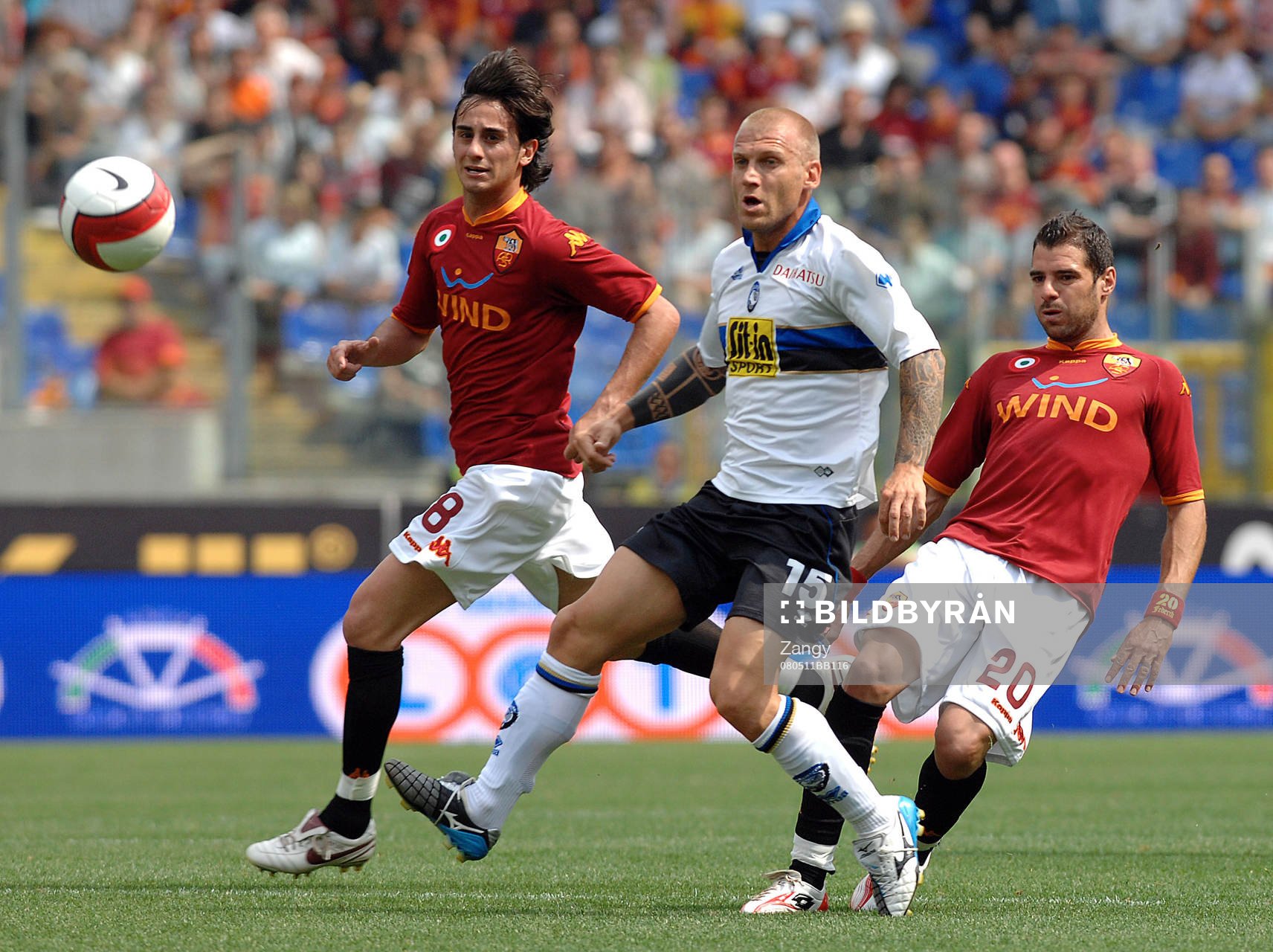 AQUILANI och DE ASCENTIS och PERROTTA