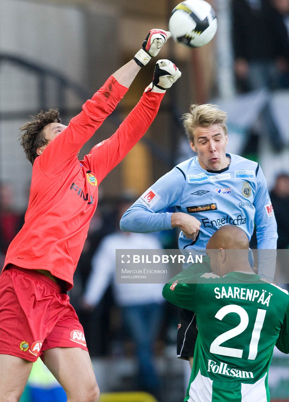 Rami Shaaban, målvakt, Hammarby, rensar undan över Johan