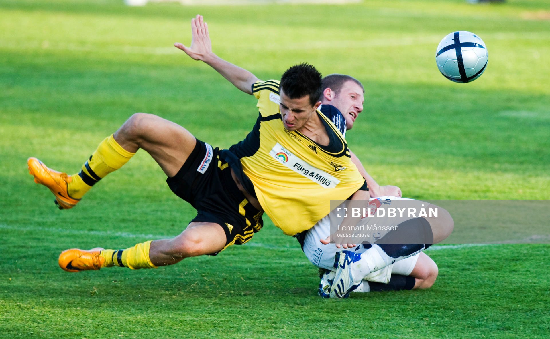 Kristianstads mittback Andreas Nilsson (tidigare IFK) drar