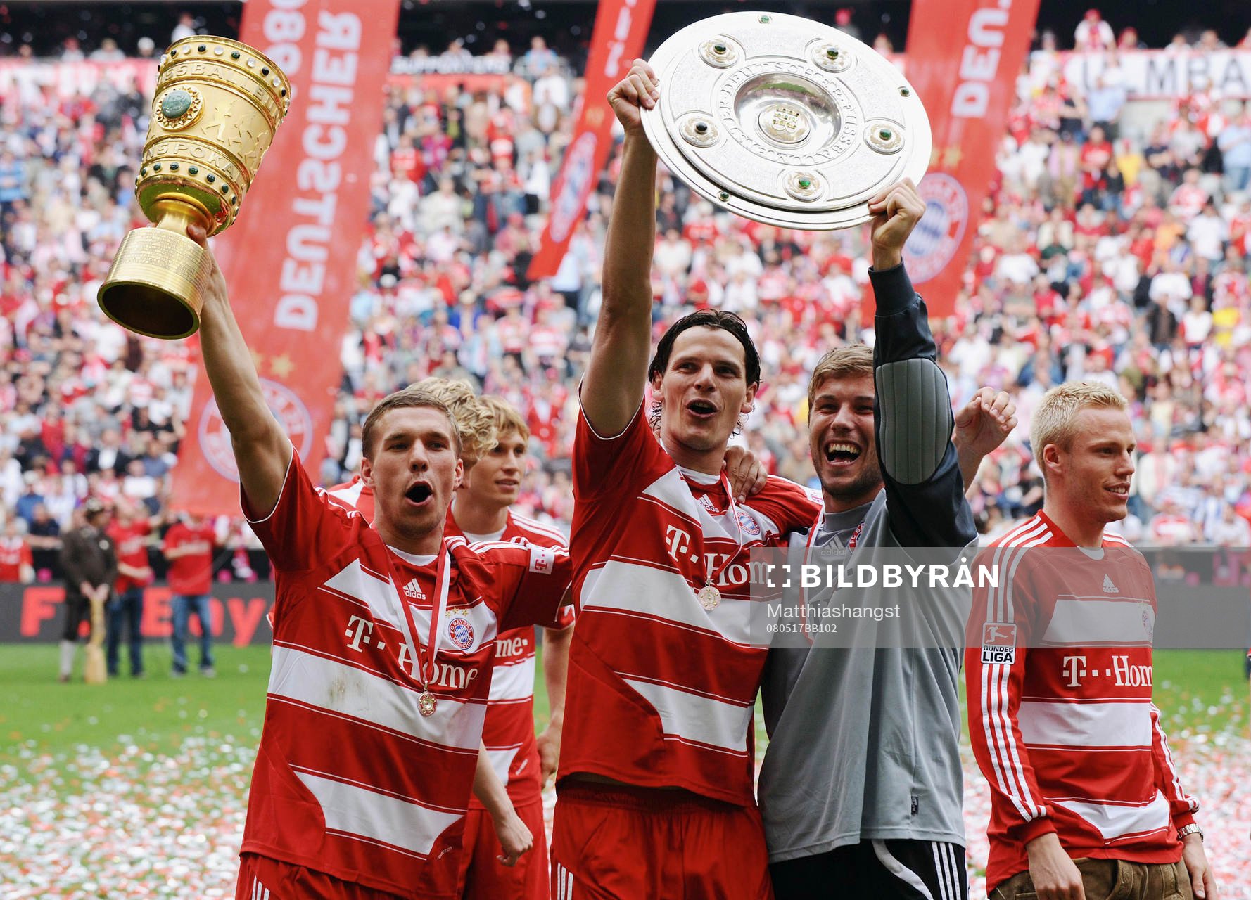 FC Bayern München, Tyska Mästare 2008. Jubel, pokal,