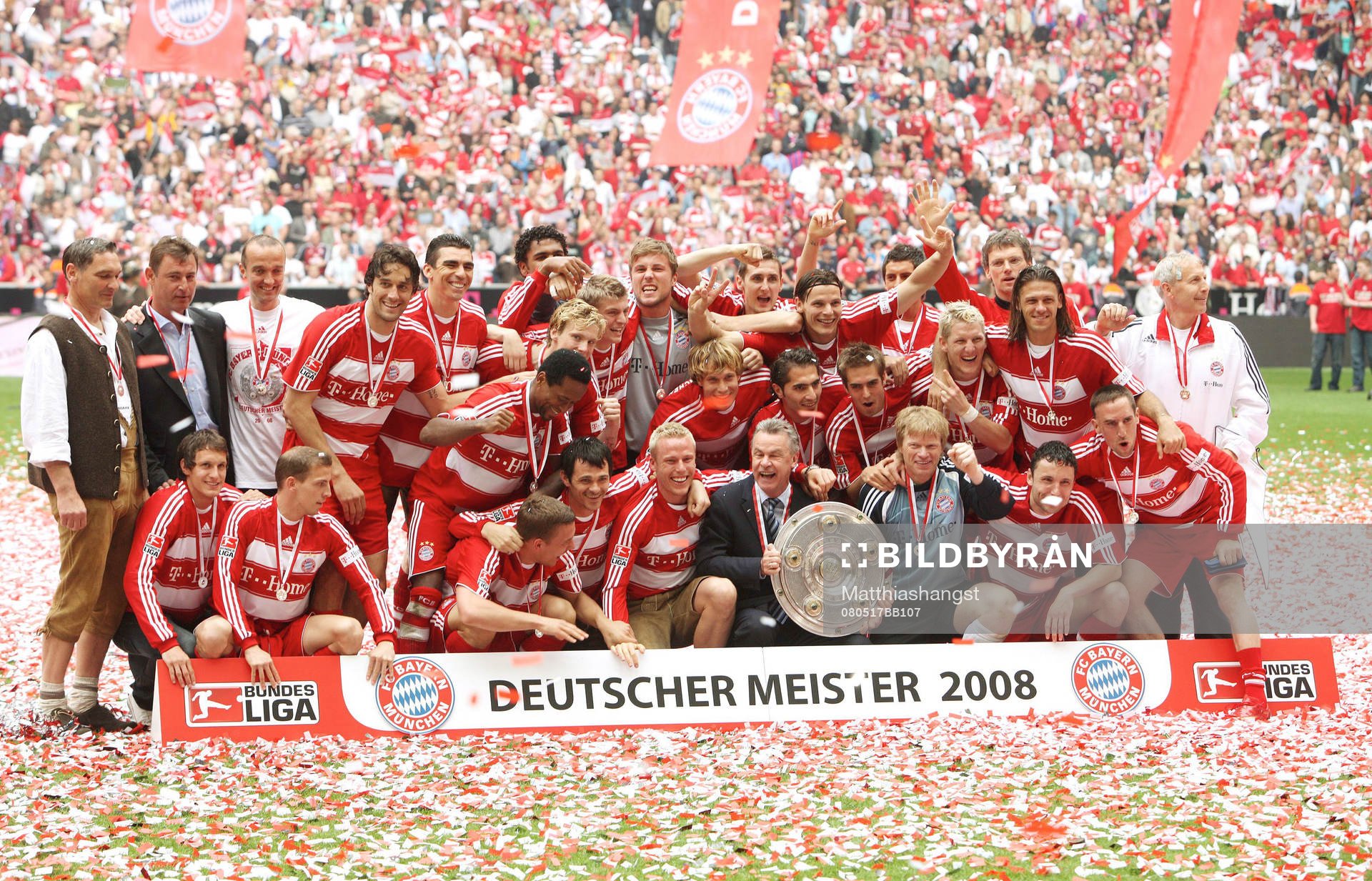 Bayern München, Tyska Mästare 2008. Jubel, pokal,