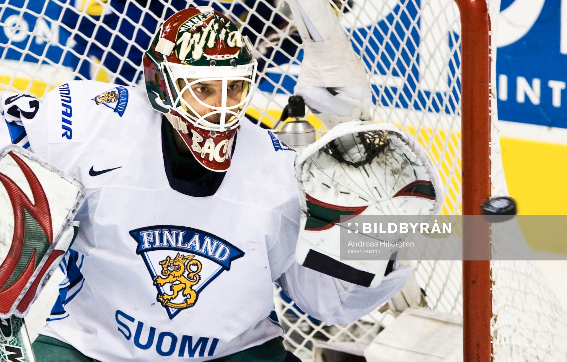 Niklas Bäckström, målvakt