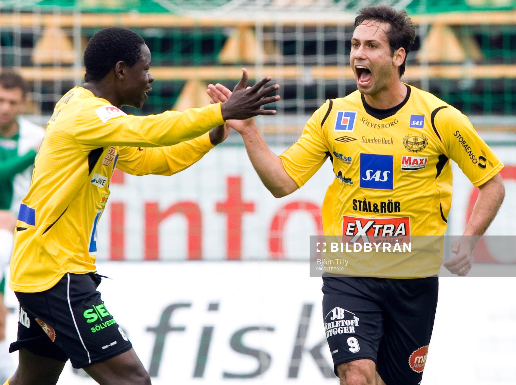 Patrick Osiako, och Marcelo Sarvas, Mjällby