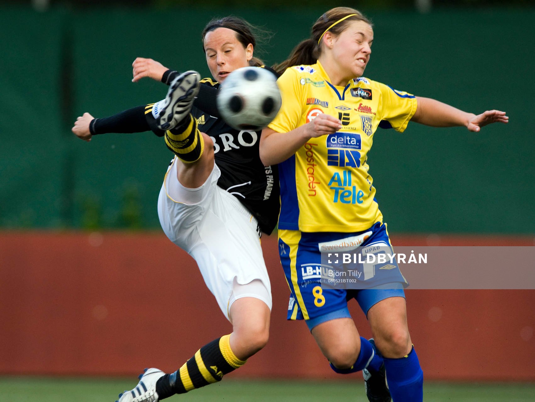 Frida Höglund, AIK och Terese Andersson, Umeå Södra