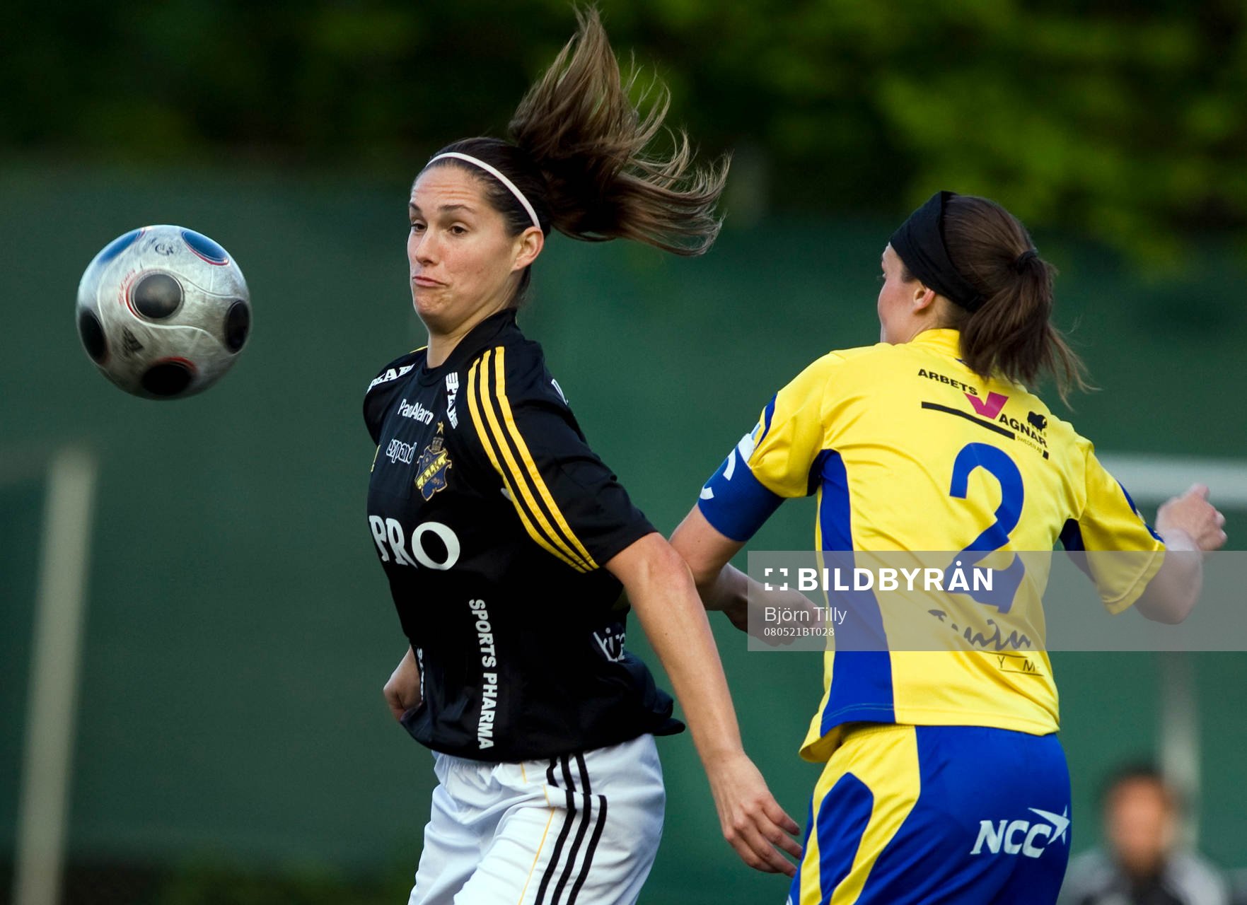 Kathryn Gill, AIK och Anna Rehn, Umeå Södra