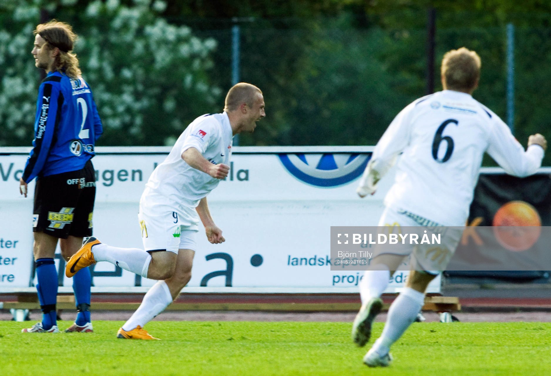  Love Lidström, Sirius,  och Daniel Larsson, Häcken efter 0-2. 