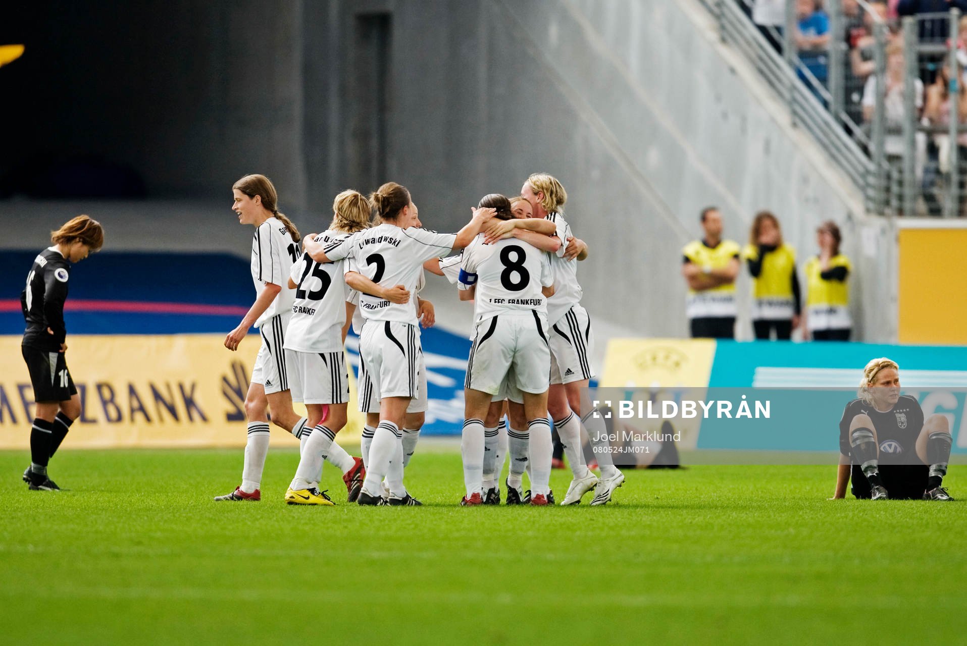 Frankfurt är 2008 års mästare i Women's Cup.