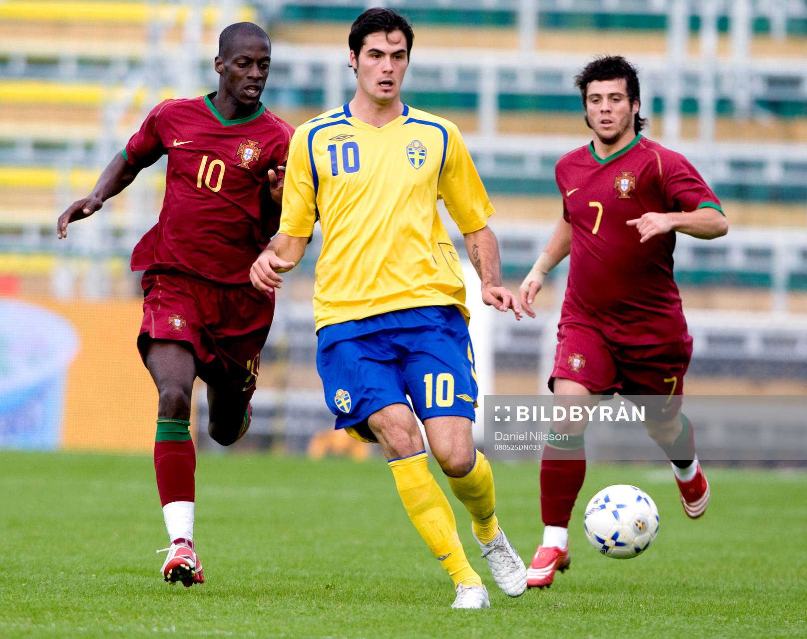 Denni Avdic, Sverige och Edinho och Vieirinha, Portugal