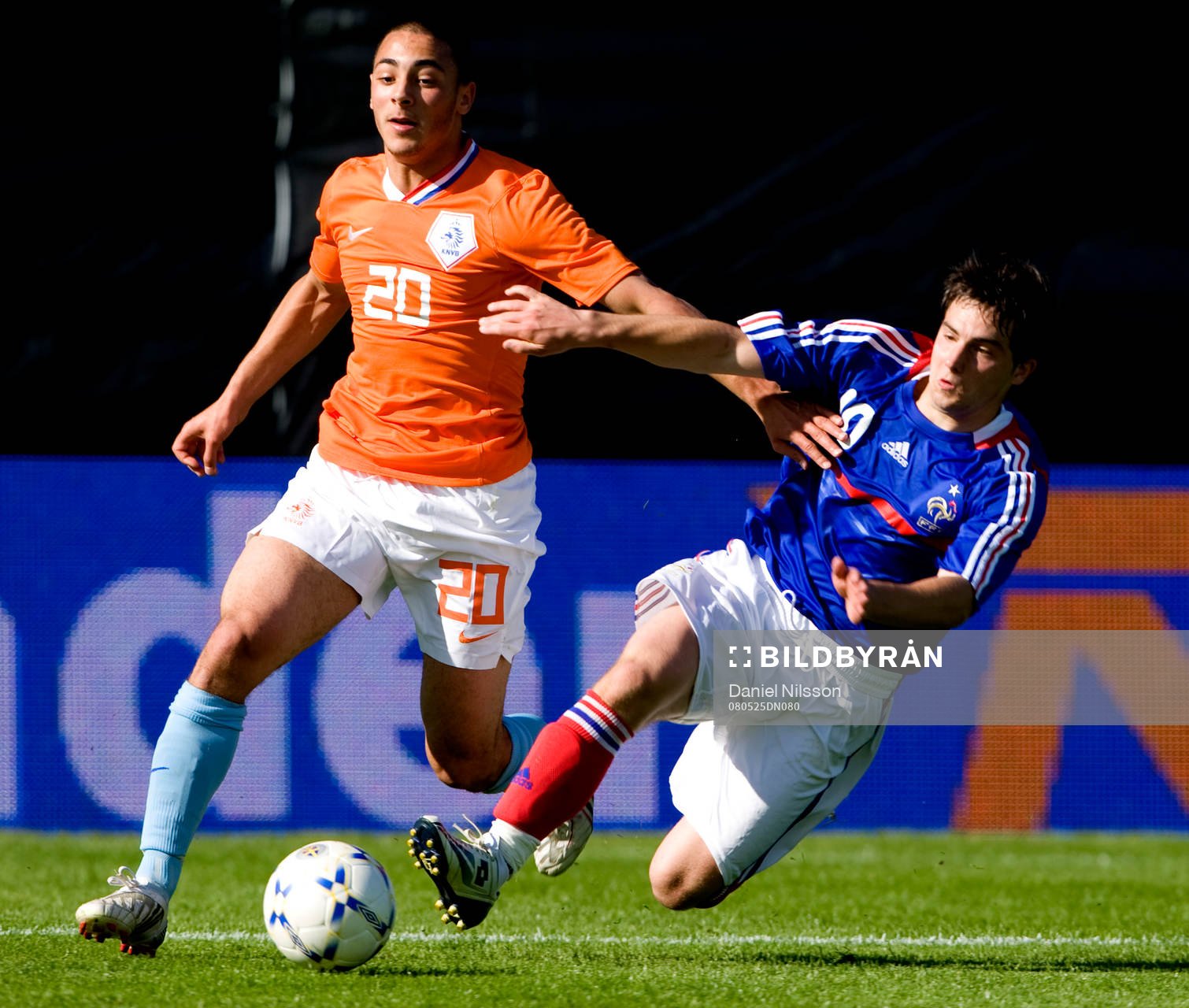 Nordin Amrabat, Holland och Mathieu Coutadeur, Frankrike