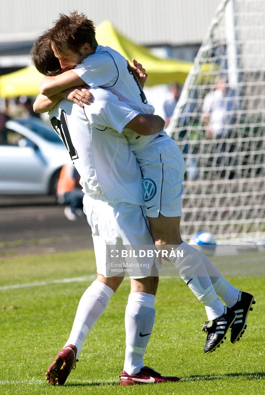   Martin Ingelsson, MABI. Jubel efter 1-0 