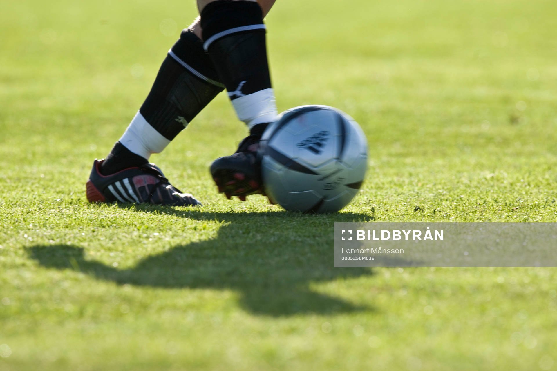 Bredsida, skugga, boll, fot, fotbollsskor