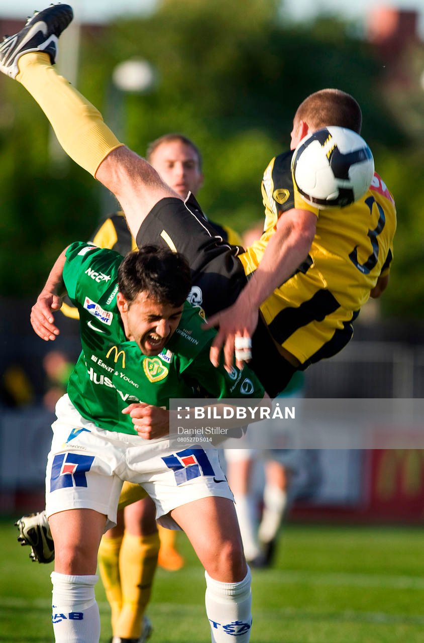 Mattias Östberg, Häcken. Michel Kamhie, Jönköpings