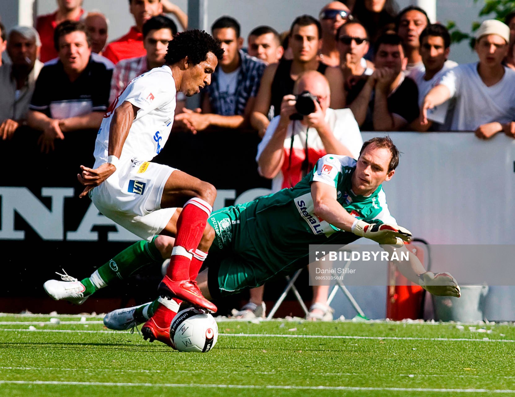 Marcos Ferreira, Assyriska. Dick Last, målvakt Örgryte