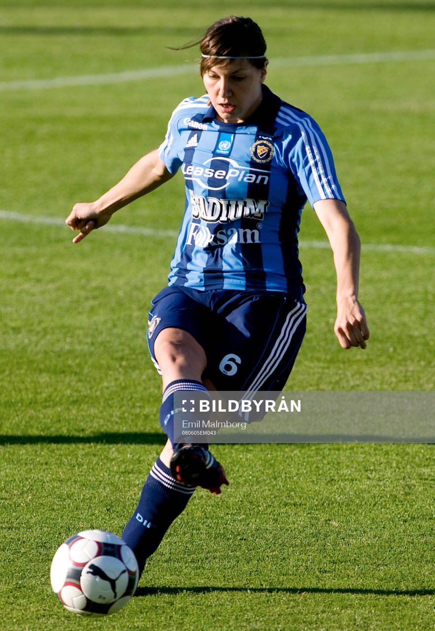 Linda Forsberg, Dif