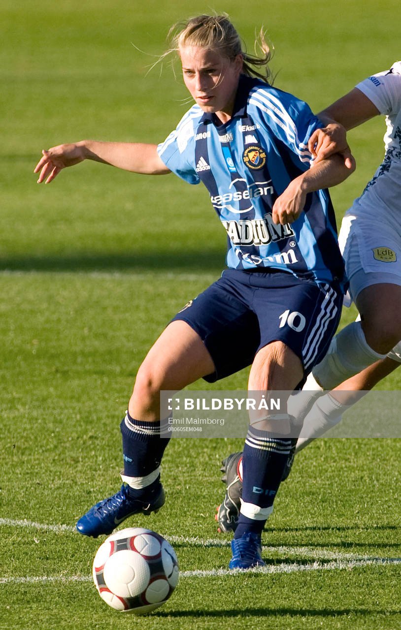 Linda Sällström, Dif