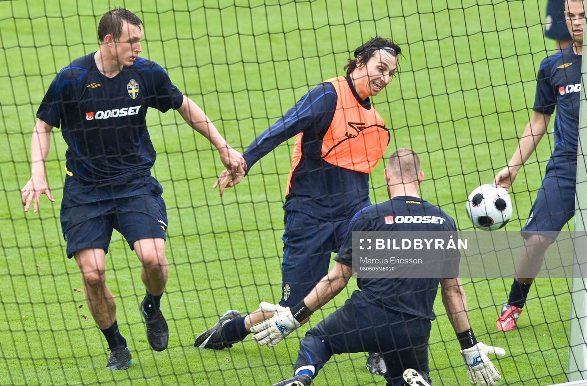 2 måls spel, Kim Källström, Zlatan Ibrahimovic och Johan