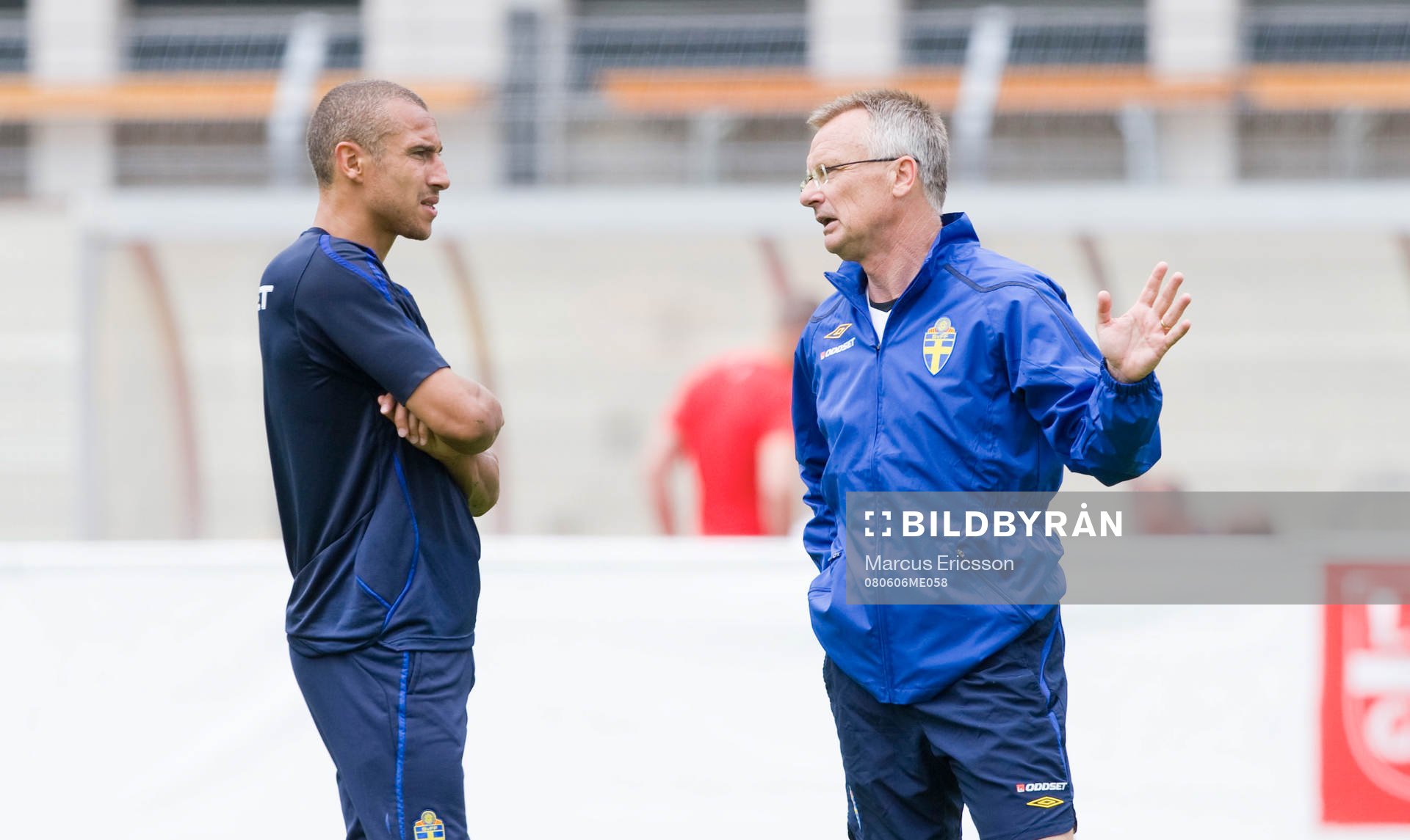 Henrik Larsson samtalar med Roland Andersson om anfallet