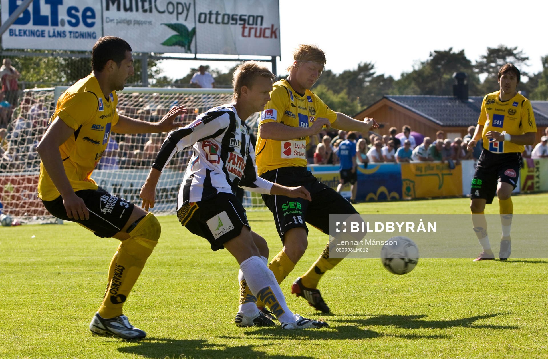 Juan Robledo, Robin Cederberg, Mjällby, och Calle Genberg,
