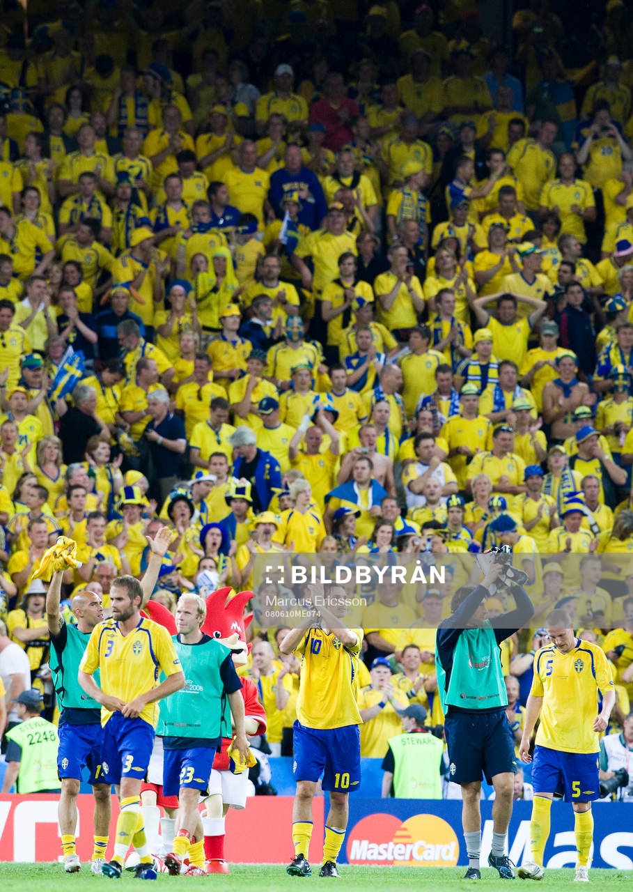 Sverige tackar klacken