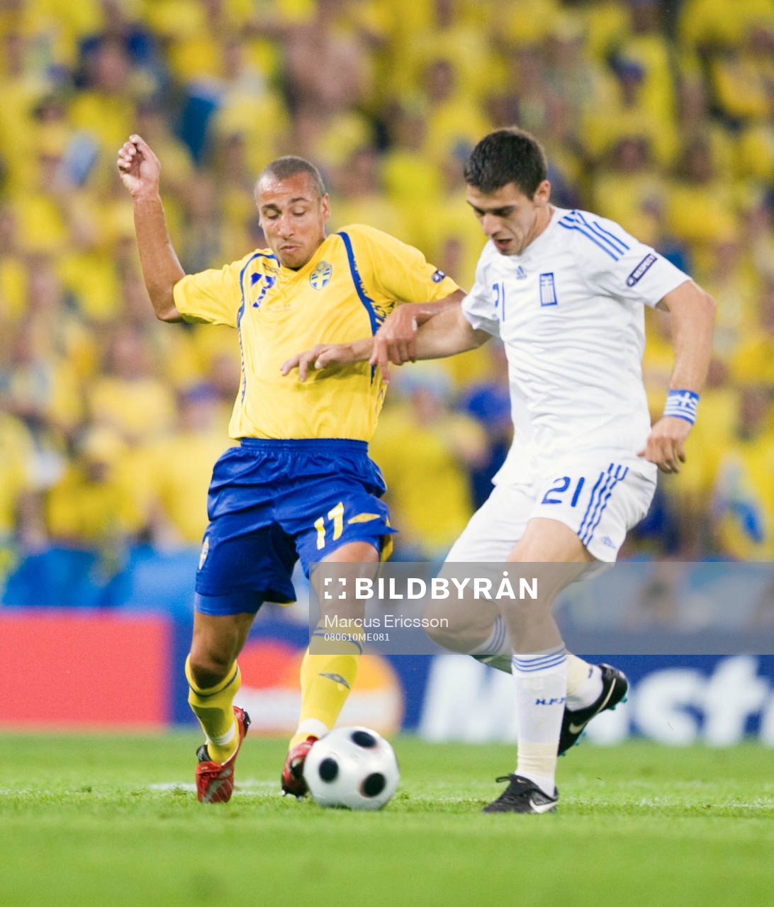  Henrik Larsson, Sverige och Kostas Katsouranis, Grekland