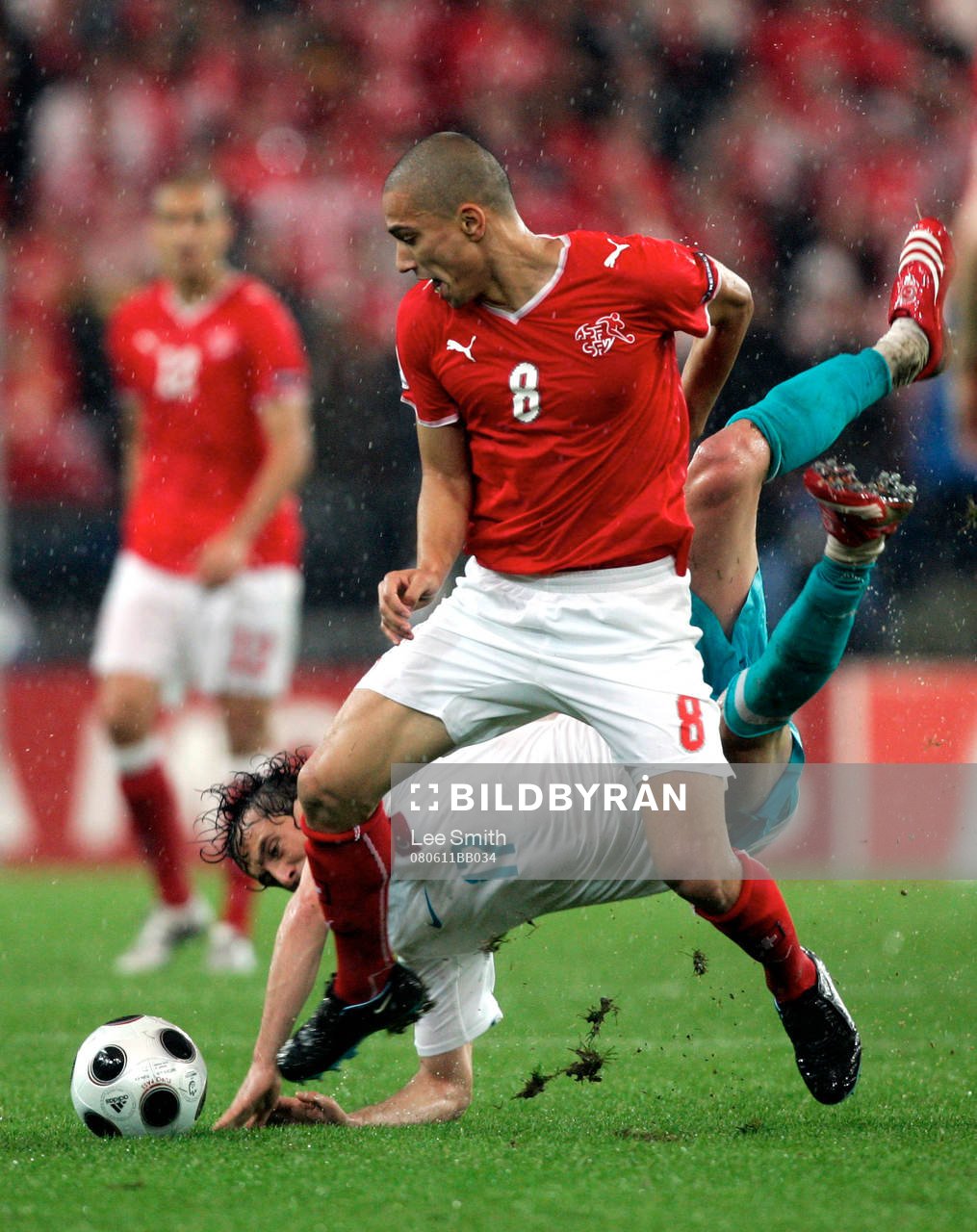 Gokhan Inler, Schweiz och Tuncay Sanli, turkiet