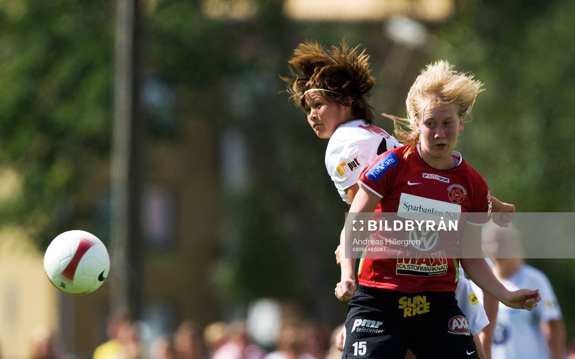 Mami Yamaguchi och Sofie Persson