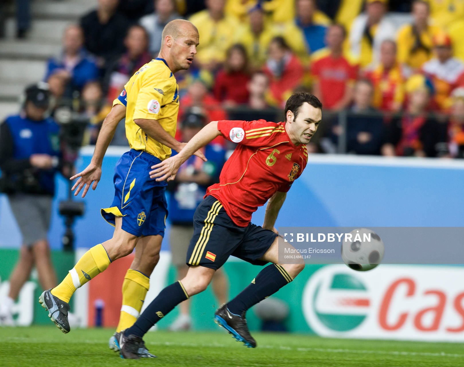 Andrés Iniesta och Fredrik Ljungberg