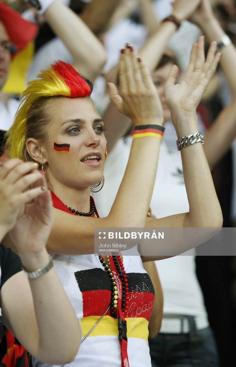Fan, supporter, peruk