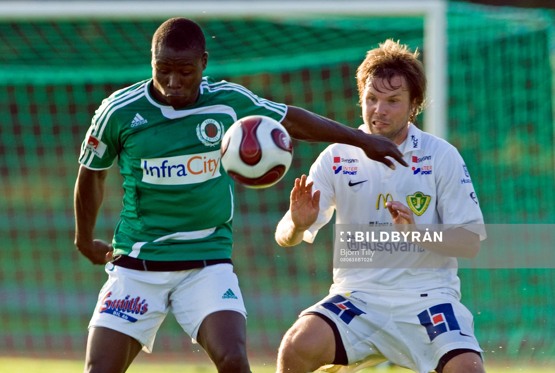 Obi Etie,  Väsby och Andreas Nilsson, Jönköping