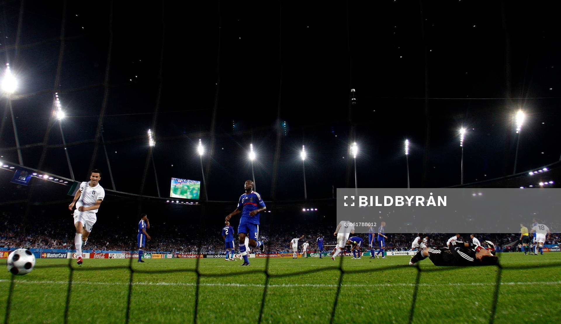 Daniele De Rossi, Italien, gör 0-2