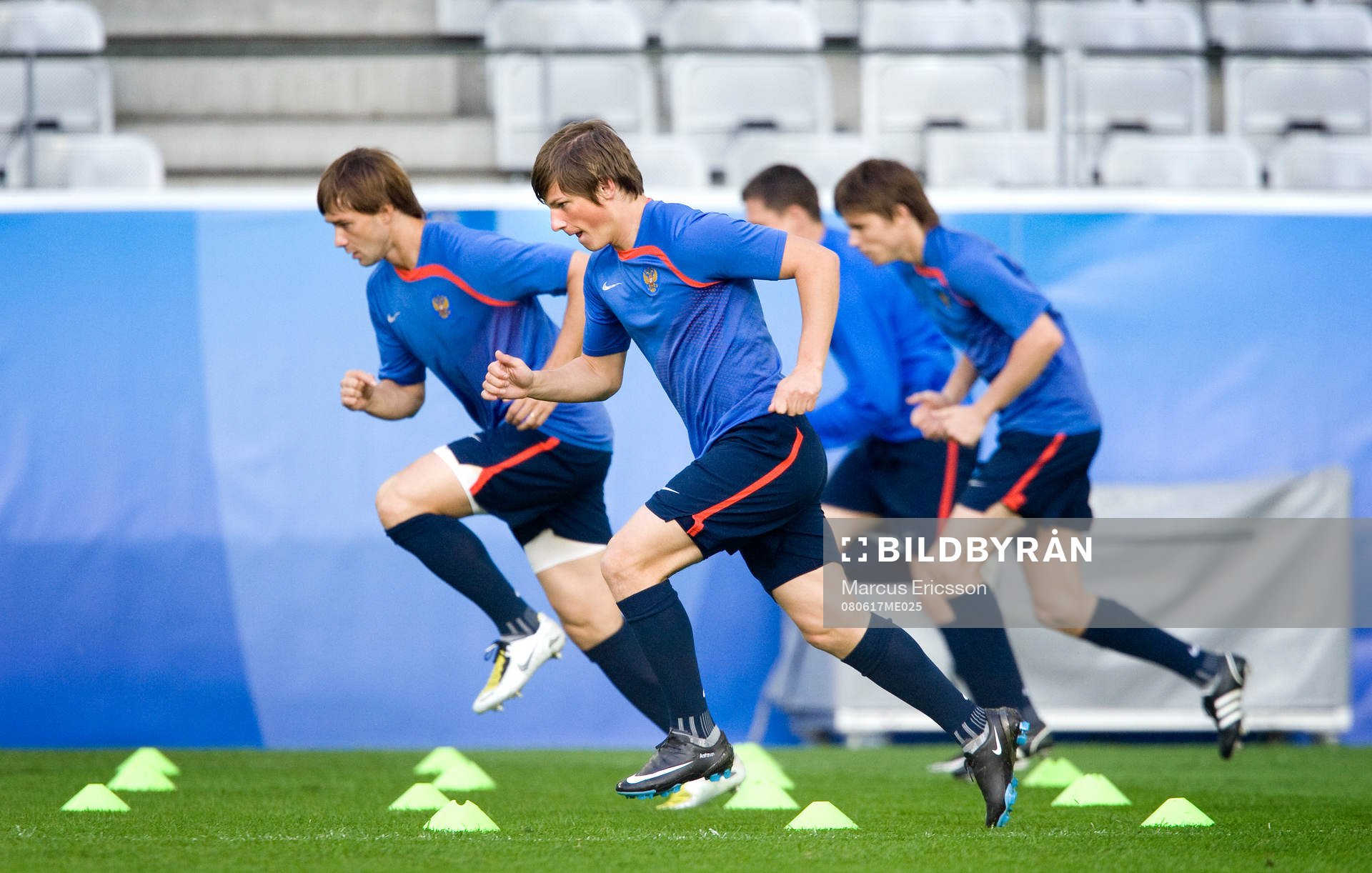 Ryssland är på stadion Tivoli Neu. Andrei Arshavin