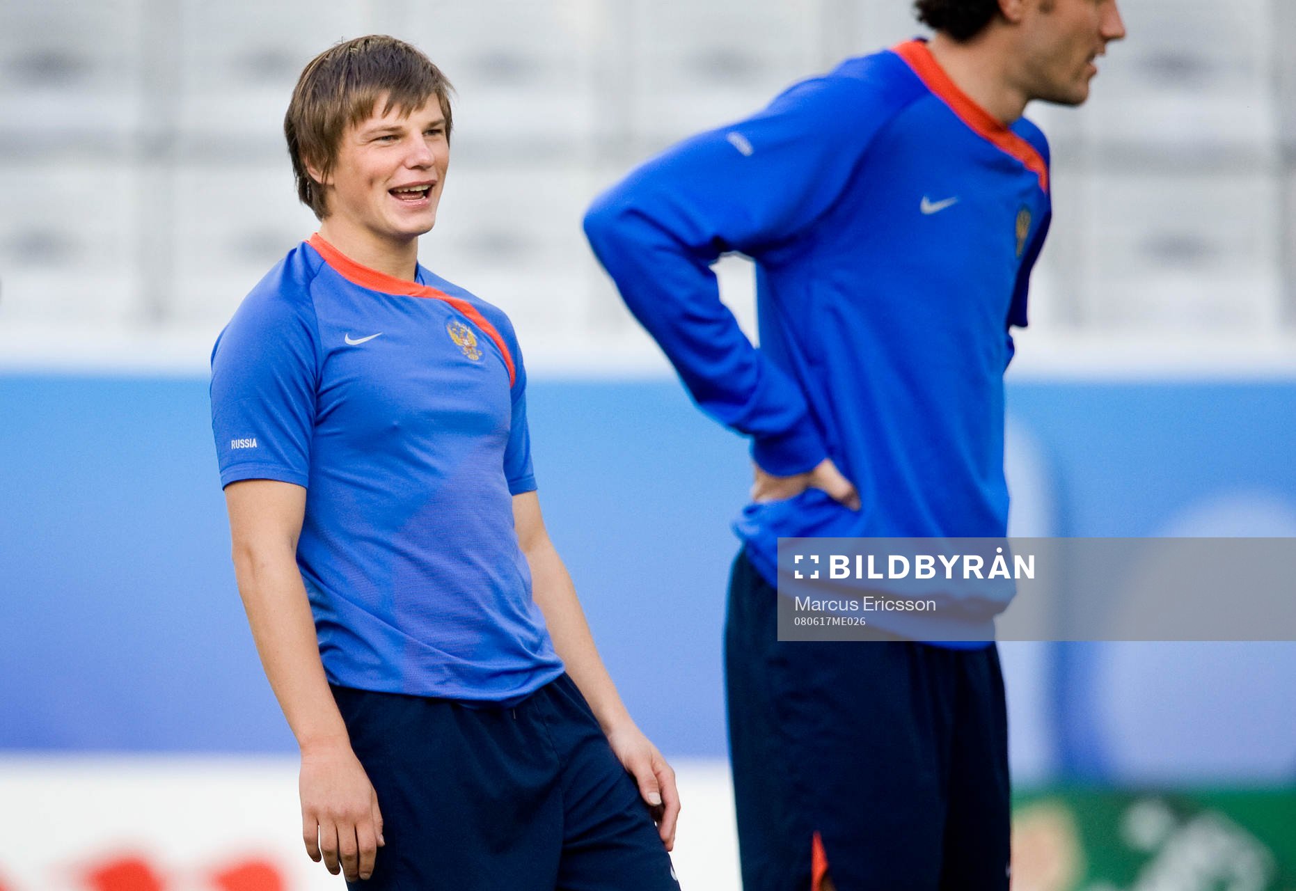 Ryssland är på stadion Tivoli Neu. Andrei Arshavin
