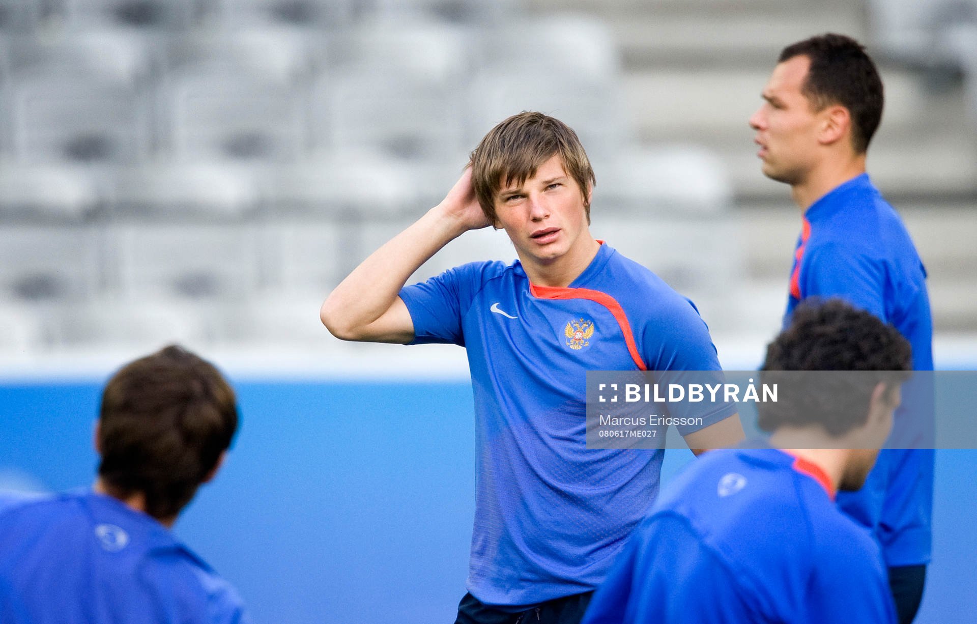 Ryssland är på stadion Tivoli Neu. Andrei Arshavin
